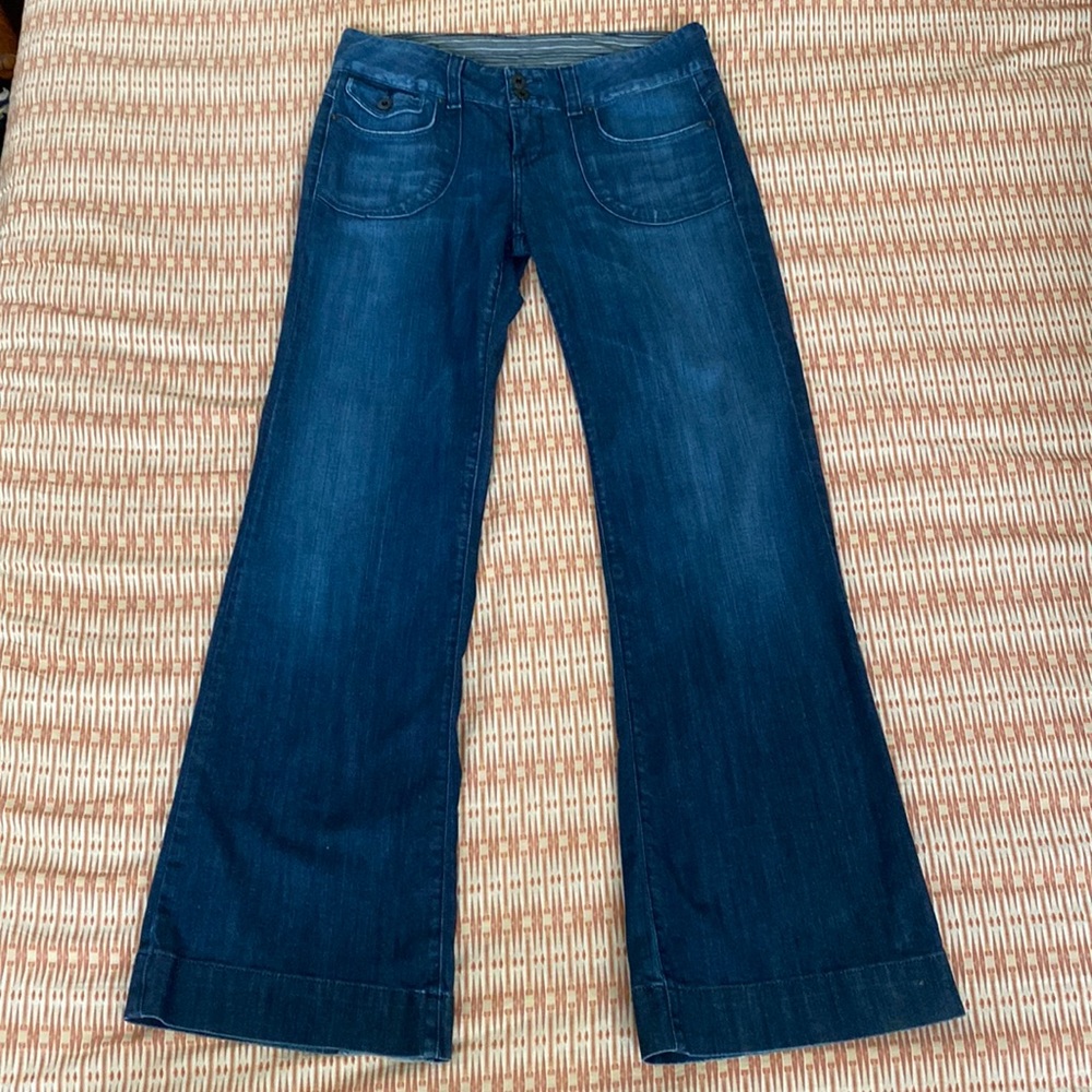 Women’s Lucky Brand Dunagrees size 8 (29)